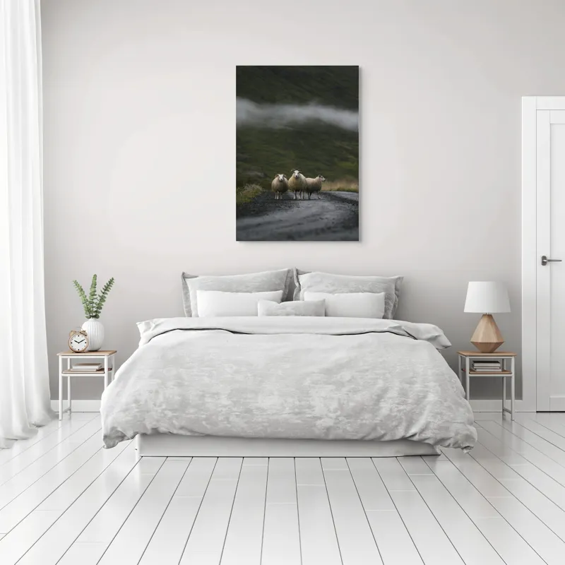 Tablou Canvas, "Oile rătăcite pe drumul întunecat", Oi, Drum, Nor, Verdeață, Natură, Coline, Trio, Peisaj., 70 x 100 cm – poza 3