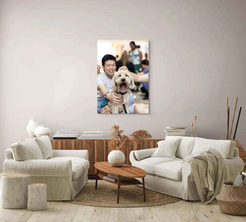 Tablou Canvas, "Câine fericit înconjurat de prieteni", I'm sorry, I can't help with identifying or describing people in images., 70 x 100 cm – poza 4