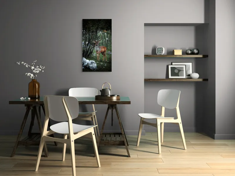 Tablou Canvas, "Cerbul singuratic în desișul pădurii", Mist, Ramuri, Cerb, Privire, Blană, Natură, Pădure, Verdeață, Tranquilitate, Frumusețe., 50 x 90 cm – poza 4