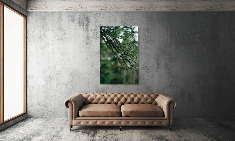 Tablou Canvas, "Pasărea ascunsă printre ramuri verzi", Pasăre, Ramură, Frunze, Verde, Natură, Pădure, Pini, Liniște, Calm, Echilibru, 100 x 150 cm – poza 6