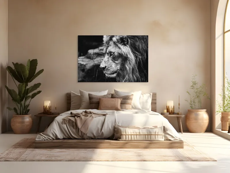 Tablou Canvas, "Regele savanei în contemplație tăcută", Leu, Putere, Mândrie, Regal, Tărie, Natură, Sălbăticie, Viziune, 150 x 100 cm – poza 4