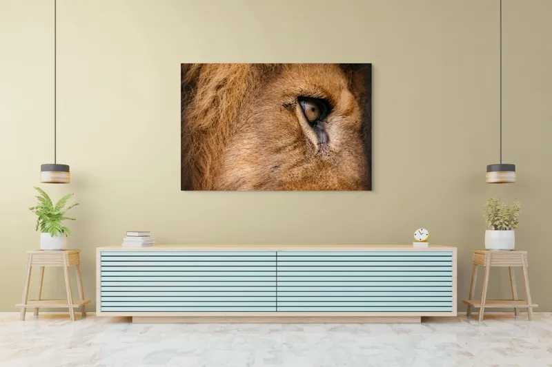 Tablou Canvas, "Privirea enigmatică a leului regal", Fierce, Majestic, Intense, Powerful, Wild, Focused, 150 x 100 cm – poza 6
