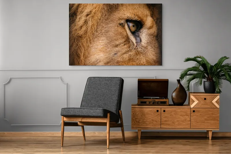 Tablou Canvas, "Privirea enigmatică a leului regal", Fierce, Majestic, Intense, Powerful, Wild, Focused, 150 x 100 cm – poza 8