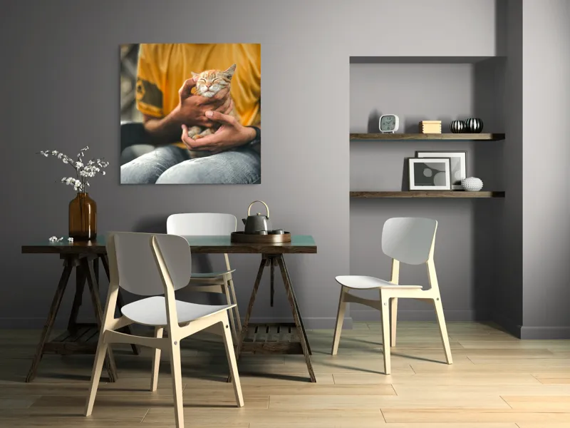 Tablou Canvas, "Pisoi torcând în brațe ocrotitoare", Pisoi, Alintat, Relaxat, Adorabil, Portocaliu, Mângâiere, Liniște, Blândete, 100 x 100 cm – poza 6