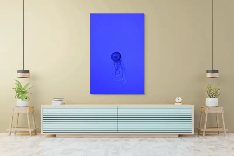 Tablou Canvas, "Meduza în oceanul albastru intens", Meduză, Albastru, Ocean, Lumină, Grație, Contur, Mister, Adâncime, 100 x 150 cm – poza 4