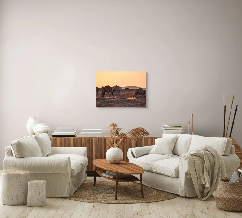 Tablou Canvas, "Caravana cămilelor în deșertul arămiu", Deșert, Cămile, Apus, Nisip, Linie, 70 x 50 cm – poza 6