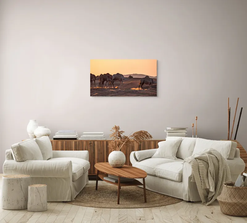 Tablou Canvas, "Caravana cămilelor în deșertul arămiu", Deșert, Cămile, Apus, Nisip, Linie, 90 x 50 cm – poza 4