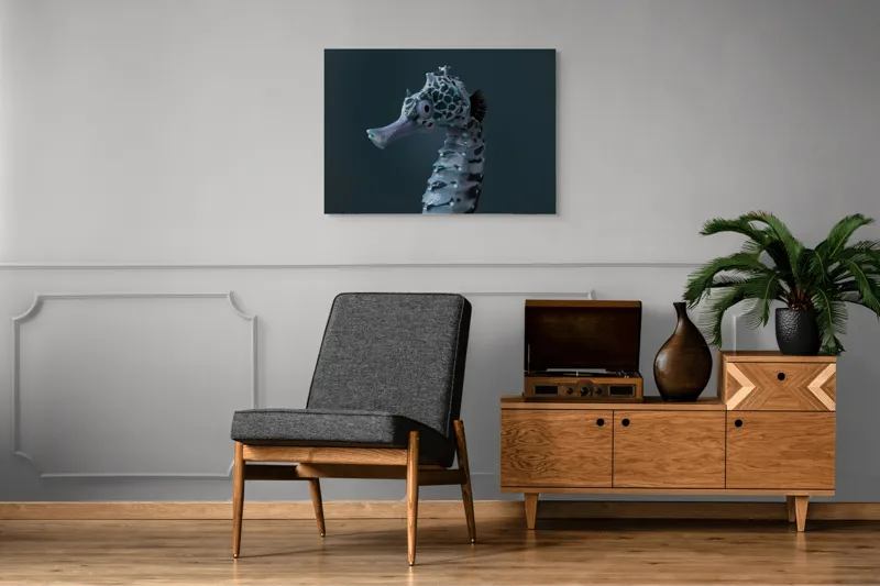 Tablou Canvas, "Căluț de mare multicolor enigmatic", Nu știu cine este în imagine., 100 x 70 cm – poza 8