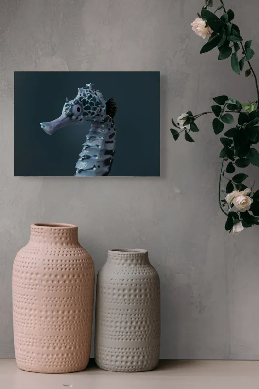 Tablou Canvas, "Căluț de mare multicolor enigmatic", Nu știu cine este în imagine., 54 x 39 cm – poza 8
