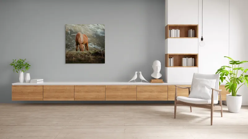 Tablou Canvas, "Cal pășunând pe munte liniștit", Cal, Natură, Peisaj, Munte, Iarbă, Liniște, Cer, Păr, Blană, 100 x 100 cm – poza 8