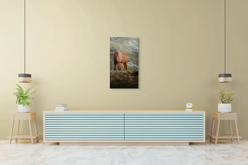 Tablou Canvas, "Cal pășunând pe munte liniștit", Cal, Natură, Peisaj, Munte, Iarbă, Liniște, Cer, Păr, Blană, 50 x 90 cm – poza 6