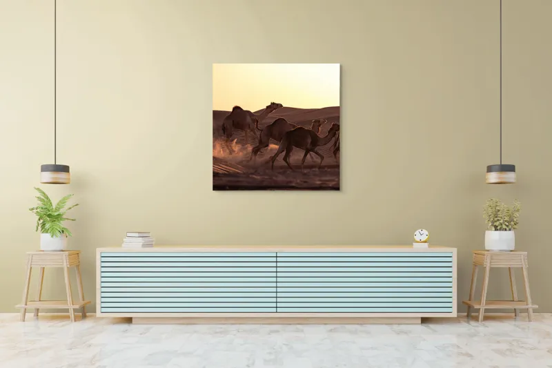 Tablou Canvas, "Caravana de cămile în deșertul auriu", Camile, Deșert, Amurg, Nisip, Aventură, 100 x 100 cm – poza 5