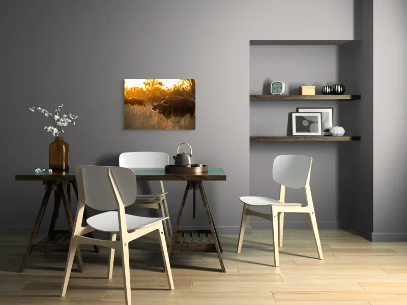 Tablou Canvas, "Aventura bivolilor la apus de soare", Buffalo, Apus, Savana, Iarbă, Siluetă, Serenitate, Natură, Seară, Lumină, Peisaj, 70 x 50 cm – poza 5