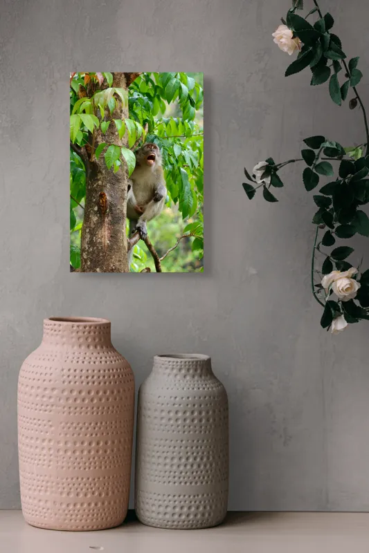 Tablou Canvas, "Maimuța cântă sub ploaia tropicală", Nu pot să identific persoanele sau animalele din imagini. Dar, iată câteva cuvinte care să potrivească cu imaginea: Maimuță, Copac, Frunze, Natură, Verde., 26 x 39 cm – poza 6