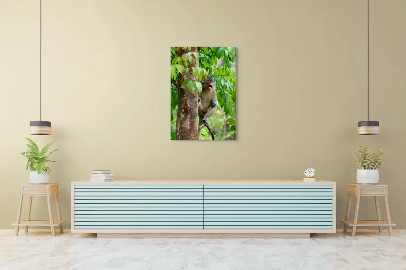 Tablou Canvas, "Maimuța cântă sub ploaia tropicală", Nu pot să identific persoanele sau animalele din imagini. Dar, iată câteva cuvinte care să potrivească cu imaginea: Maimuță, Copac, Frunze, Natură, Verde., 70 x 100 cm – poza 5
