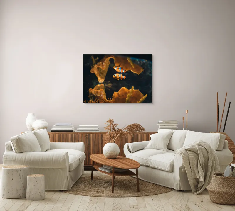 Tablou Canvas, "Pești clovn în adâncuri marine", Pești, Clovn, Coral, Acvariu, Ocean, Portocaliu, Alb, Negru, 100 x 70 cm – poza 3