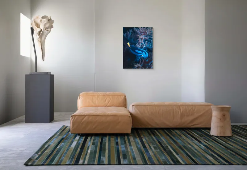 Tablou Canvas, "Peștișor azuriu în adâncurile oceanului", Albastru, Vibrant, Coral, Acvatic, Înotător, Oceanic, Exotism, Grație, Eleganță, Natură, 50 x 70 cm – poza 7