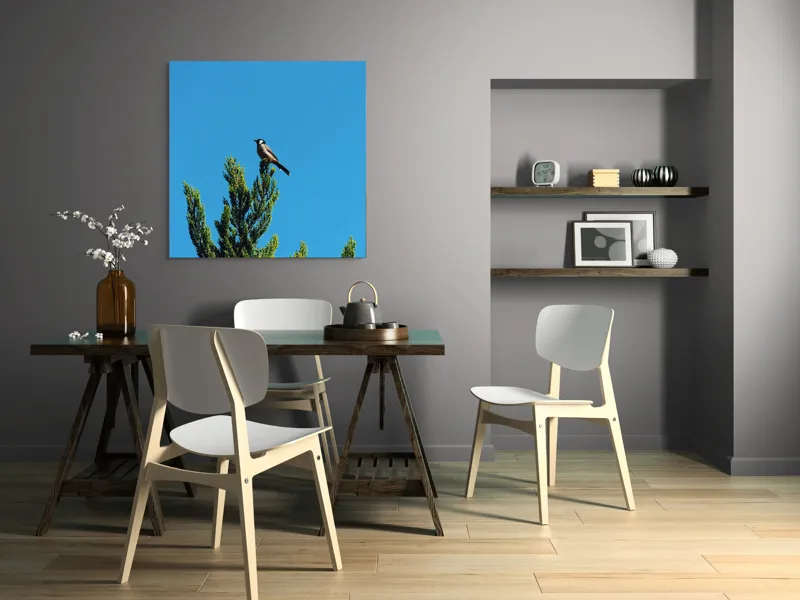 Tablou Canvas, "Pasărea pe ramură sub cer senin", Pasăre, Ramură, Albastru, Cer, Natură, Verde, Frunziș, Calm, Solitudine, Liniște, 100 x 100 cm – poza 6