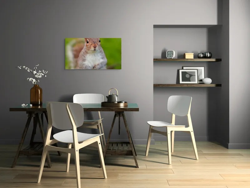 Tablou Canvas, "Veverița curioasă din grădină", Veveriță, Drăgălașă, Curioasă, Blăniță, Ochii, Verdeață., 90 x 50 cm – poza 3