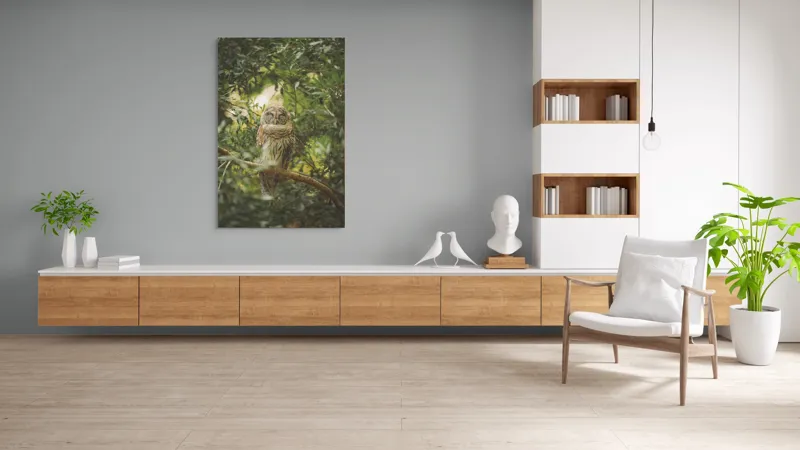 Tablou Canvas, "Bufniță în pădurea liniștită ", Bufniță, Frunziș, Somnoroasă, Crepuscul, Liniște, Natură, Ramură, Camuflaj, Pene, 100 x 150 cm – poza 8
