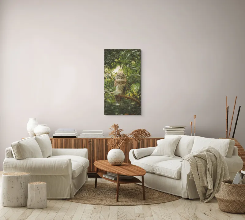 Tablou Canvas, "Bufniță în pădurea liniștită ", Bufniță, Frunziș, Somnoroasă, Crepuscul, Liniște, Natură, Ramură, Camuflaj, Pene, 50 x 90 cm – poza 7