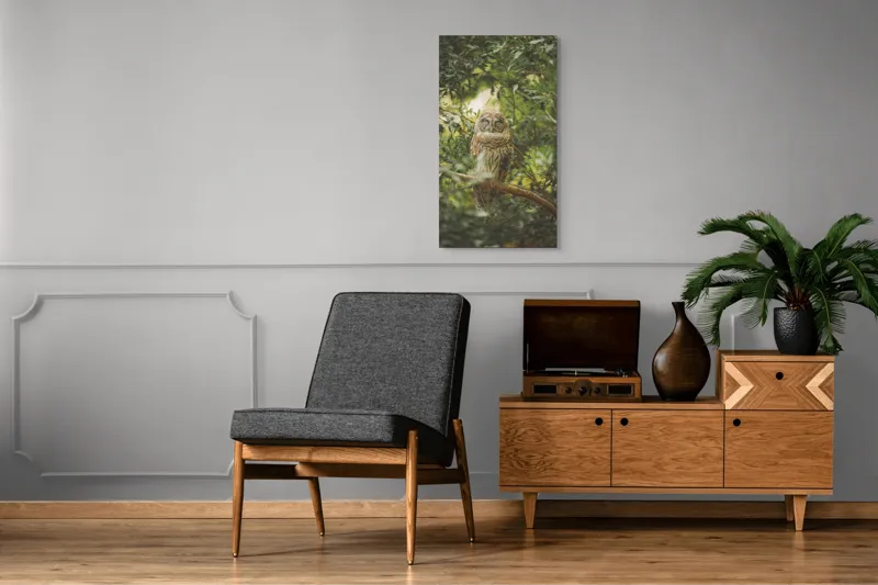 Tablou Canvas, "Bufniță în pădurea liniștită ", Bufniță, Frunziș, Somnoroasă, Crepuscul, Liniște, Natură, Ramură, Camuflaj, Pene, 50 x 90 cm – poza 8