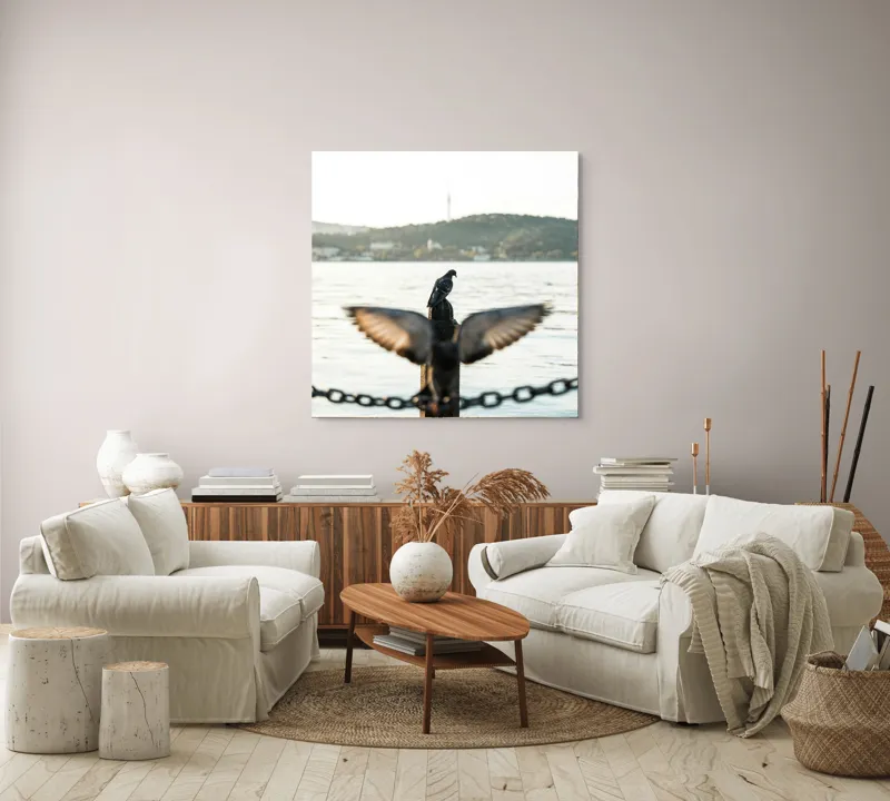 Tablou Canvas, "Porumbel la apus pe malul apei", Porumbel, Zbor, Lumină, Apus, Lac, Natură, Lanț, Tihnă, 100 x 100 cm – poza 3