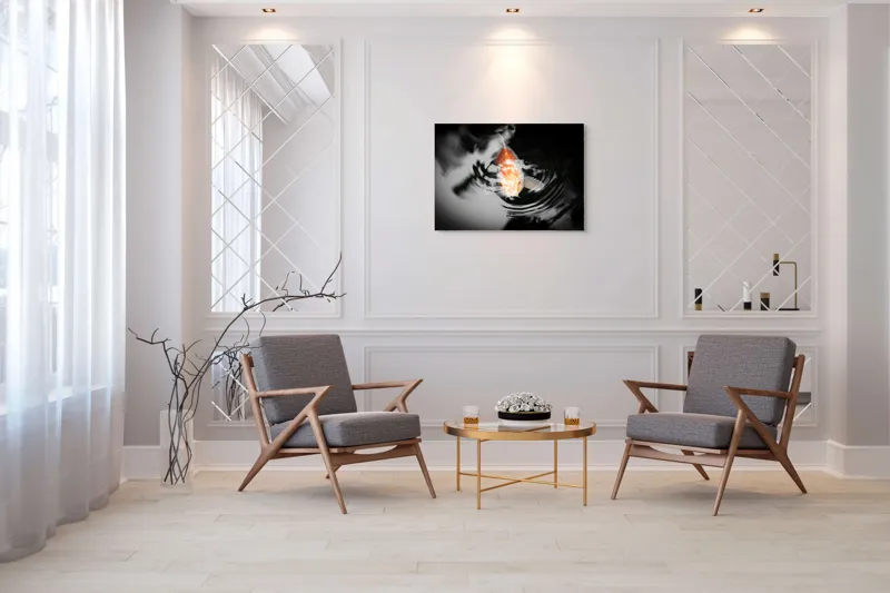 Tablou Canvas, "Peștișorul de aur în apă întunecată", Pește, Apă, Unde, Reflecție, Koi, Contrast, Înot., 100 x 70 cm – poza 5