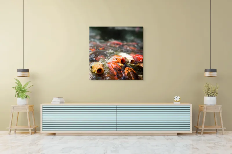 Tablou Canvas, "Dansul vibrant al peștilor Koi", Pești, Apă, Culori, Mișcare, Reflexie, Natură, Lumină, Energie, Viață, 100 x 100 cm – poza 5