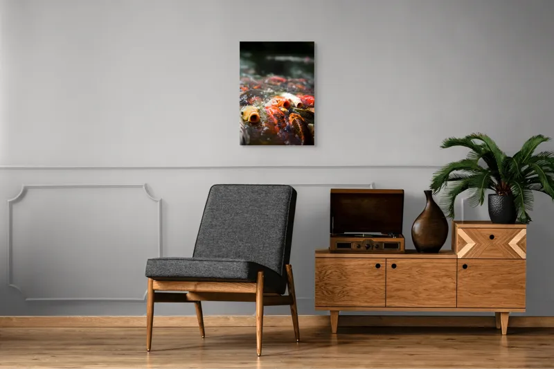 Tablou Canvas, "Dansul vibrant al peștilor Koi", Pești, Apă, Culori, Mișcare, Reflexie, Natură, Lumină, Energie, Viață, 50 x 70 cm – poza 8