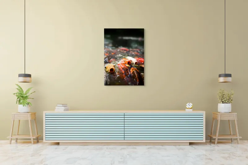 Tablou Canvas, "Dansul vibrant al peștilor Koi", Pești, Apă, Culori, Mișcare, Reflexie, Natură, Lumină, Energie, Viață, 70 x 100 cm – poza 5