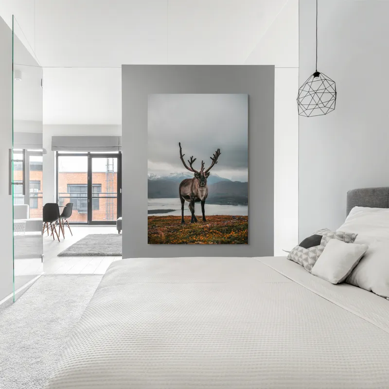 Tablou Canvas, "Rena pe crestele înzăpezite ale Nordului", Majestic, Solitary, Regal, Serene, Wilderness, Antlers, Majestic, Landscape, 100 x 150 cm – poza 5