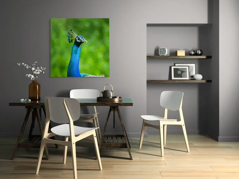Tablou Canvas, "Păunul într-o zi verde vibrantă", Magnific, Albastru, Penaj, Regal, Vibrant, Majestos, Elegant, Păun, 100 x 100 cm – poza 6