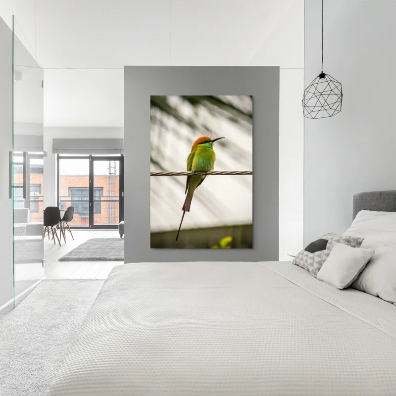 Tablou Canvas, "Pasărea culorilor tropicale odihnindu-se", Pene, Verde, Portocaliu, Fragil, Sârmă, Ochi, Vedere, Aripi, Contrast, Linia, Natură, 100 x 150 cm – poza 5