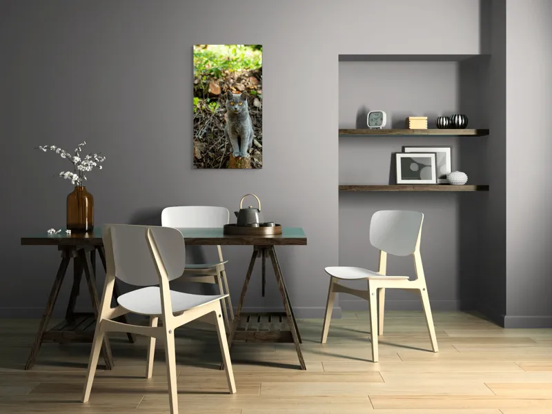 Tablou Canvas, "Pisica gri în pădurea de vară", Pisică, Gri, Ochi, Portocalii, Natură, Frunze, Tulpini, Lemn, Fundal, Blană, 50 x 90 cm – poza 4