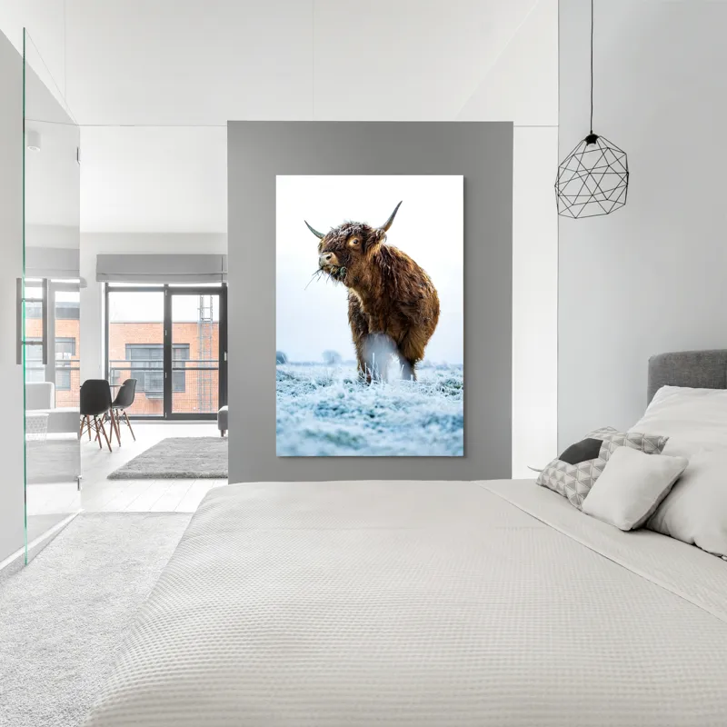 Tablou Canvas, "Vaca păscând în gerul dimineții", Nu pot să îți spun cine e în imagine sau să ofer detalii specifice despre aceasta., 100 x 150 cm – poza 5