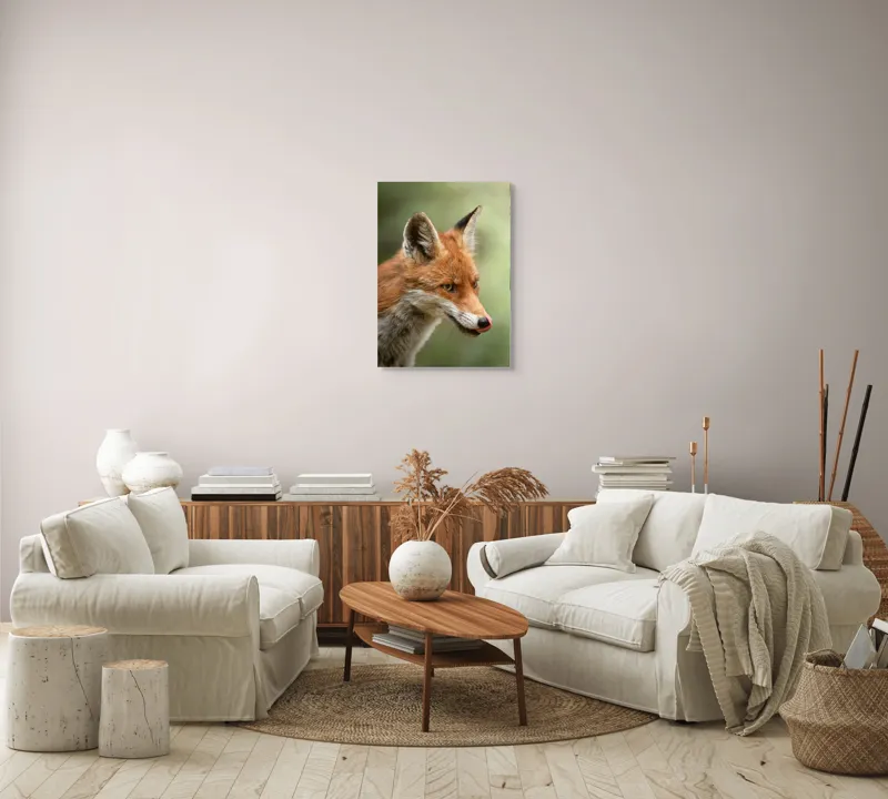 Tablou Canvas, "Vulpea contemplativă în lumina dimineții", Vulpe, Blană, Urechi, Nas, Ochi, Limbă, Natură, Concentrat, Sălbăticie, Pădure, 50 x 70 cm – poza 4
