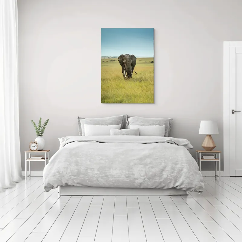 Tablou Canvas, "Elefant solitar pe câmpie africană", Elefant, Savannah, Iarbă, Cer, Teren, Serengeti, Natură, Tundră, Colți, Măreție, 70 x 100 cm – poza 3