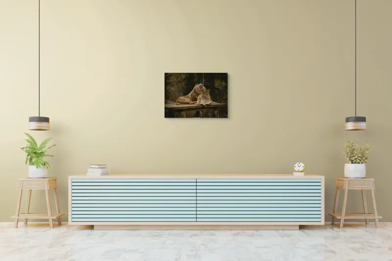 Tablou Canvas, "Regele leu și leoaica odihnindu-se", Majestate, Putere, Serenitate, Vigoare, Curaj, Tandrețe, Natură, Echilibru, 70 x 50 cm – poza 7