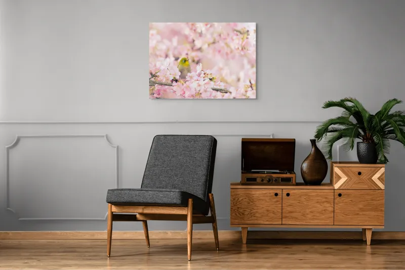 Tablou Canvas, "Pasărea printre flori de cireș", Blând, Primăvară, Delicatețe, Serenitate, Natură, Frumusețe, Puritate, 100 x 70 cm – poza 8