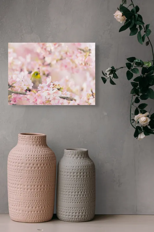 Tablou Canvas, "Pasărea printre flori de cireș", Blând, Primăvară, Delicatețe, Serenitate, Natură, Frumusețe, Puritate, 54 x 39 cm – poza 8