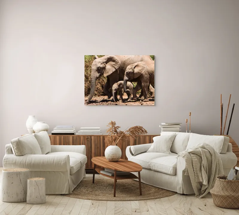 Tablou Canvas, "Elefanți în armonie prin savană", Elefanți, Pământ, Arbori, Familie, Trompe, Urechi, Pași, Căldură, Natură, Pui., 100 x 70 cm – poza 3