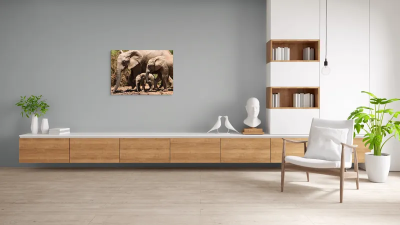 Tablou Canvas, "Elefanți în armonie prin savană", Elefanți, Pământ, Arbori, Familie, Trompe, Urechi, Pași, Căldură, Natură, Pui., 100 x 70 cm – poza 6