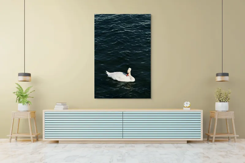 Tablou Canvas, "Lebăda plutește pe apă întunecată", Lebădă, Apă, Serenitate, Frumusețe, Calmitate, Natură, Eleganță, 100 x 150 cm – poza 4