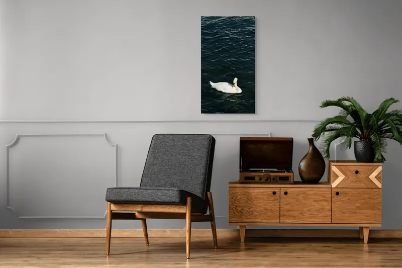 Tablou Canvas, "Lebăda plutește pe apă întunecată", Lebădă, Apă, Serenitate, Frumusețe, Calmitate, Natură, Eleganță, 50 x 90 cm – poza 8