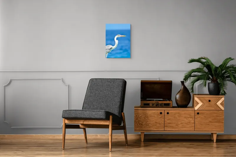 Tablou Canvas, "Egreta la marginea oceanului albastru", Nu pot să identific această pasăre, dar pot spune că imaginea arată un peisaj frumos cu un pește acvatic distinctiv., 39 x 54 cm – poza 8