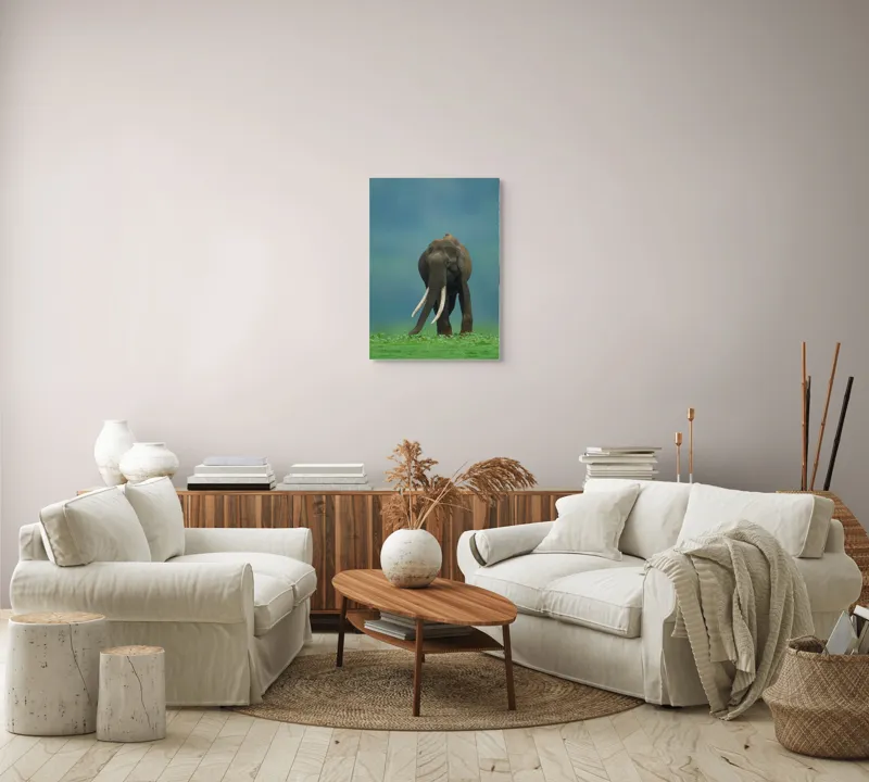 Tablou Canvas, "Elefantul în liniștea naturii", Elefant, Trombă, Colți, Iarbă, Serenitate, Natură, Verde, Albastru, 50 x 70 cm – poza 4