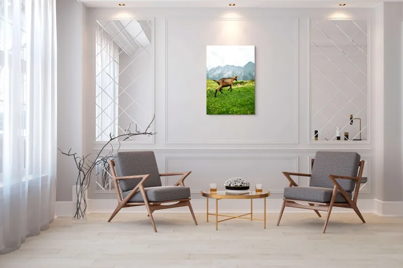 Tablou Canvas, "Capra liberă în munții verzi", Capră, Munte, Iarbă, Cer, Peisaj, Natură, Vârfuri, Libertate, Verde, Aventură, 70 x 100 cm – poza 8
