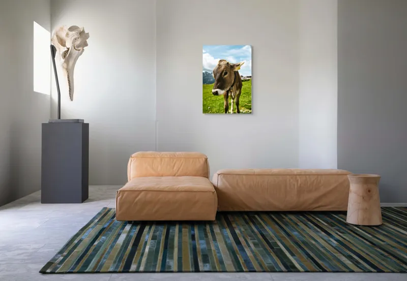 Tablou Canvas, "Vițelul din munții înverziți", Vacă, Verdeață, Munți, Cer, Nori, 50 x 70 cm – poza 7