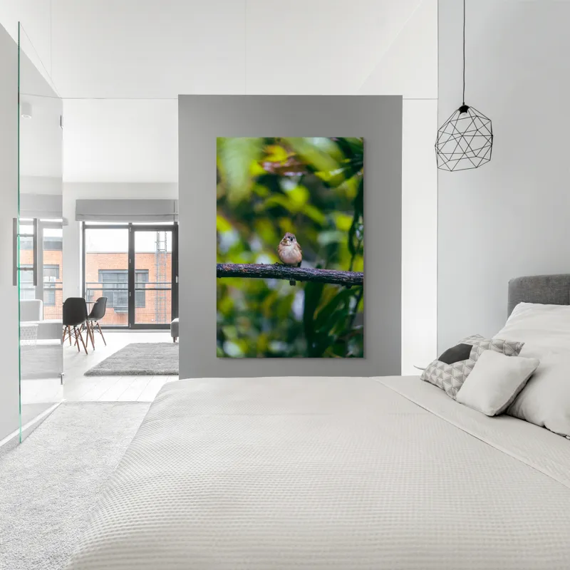 Tablou Canvas, "Pasărea visătoare pe creangă verde", Pasăre, Ramură, Frunze, Verdeață, Lumină, Claritate, Natură, Voinicie, 100 x 150 cm – poza 5